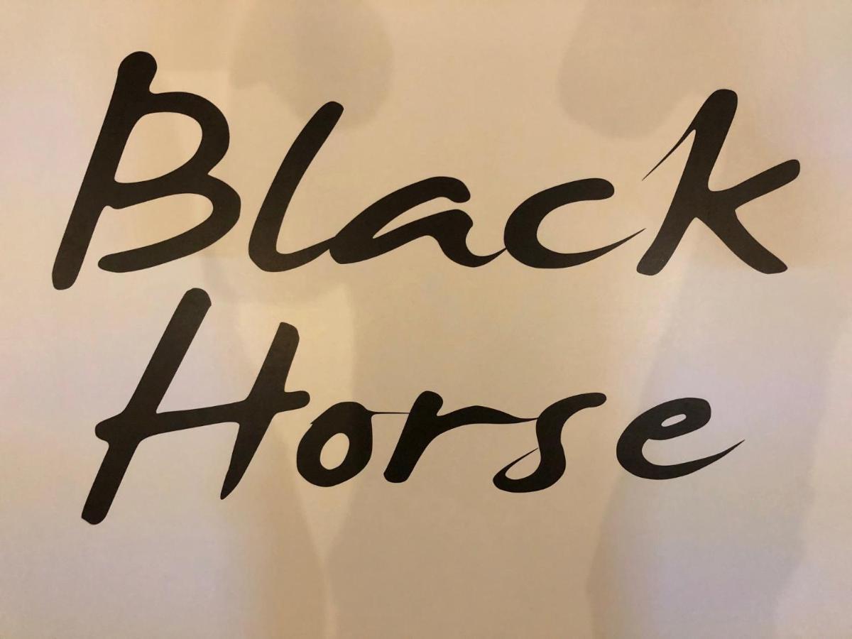 Black Horse Peterborough Bagian luar foto